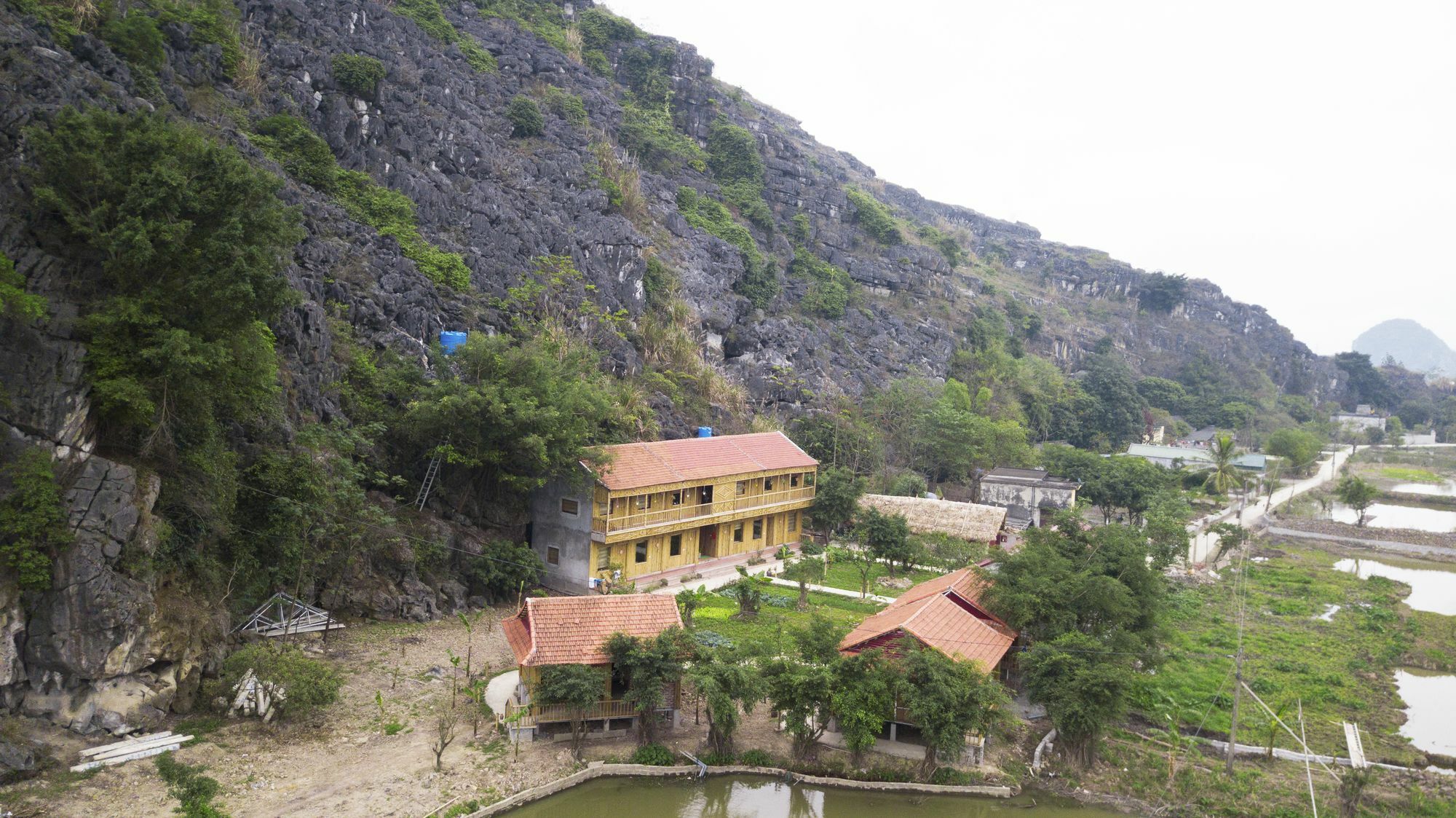 Ham Rong Homestay Ниньбинь Экстерьер фото