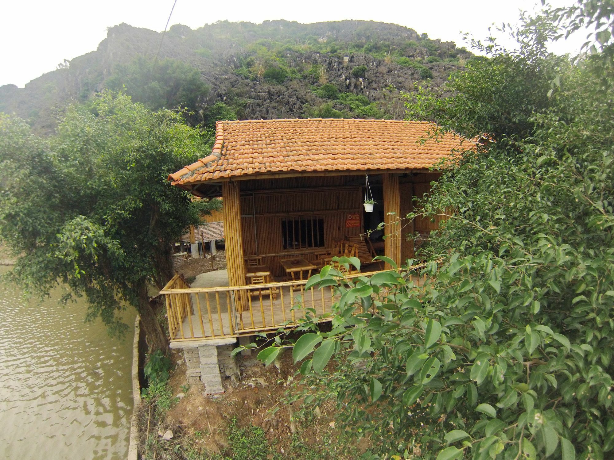 Ham Rong Homestay Ниньбинь Экстерьер фото
