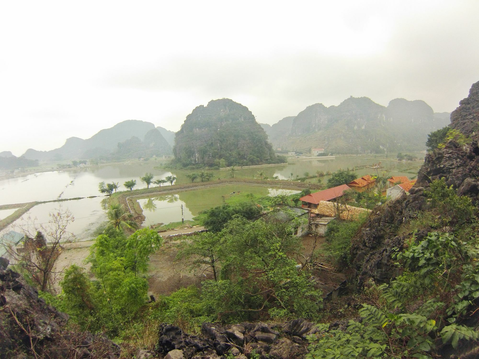 Ham Rong Homestay Ниньбинь Экстерьер фото